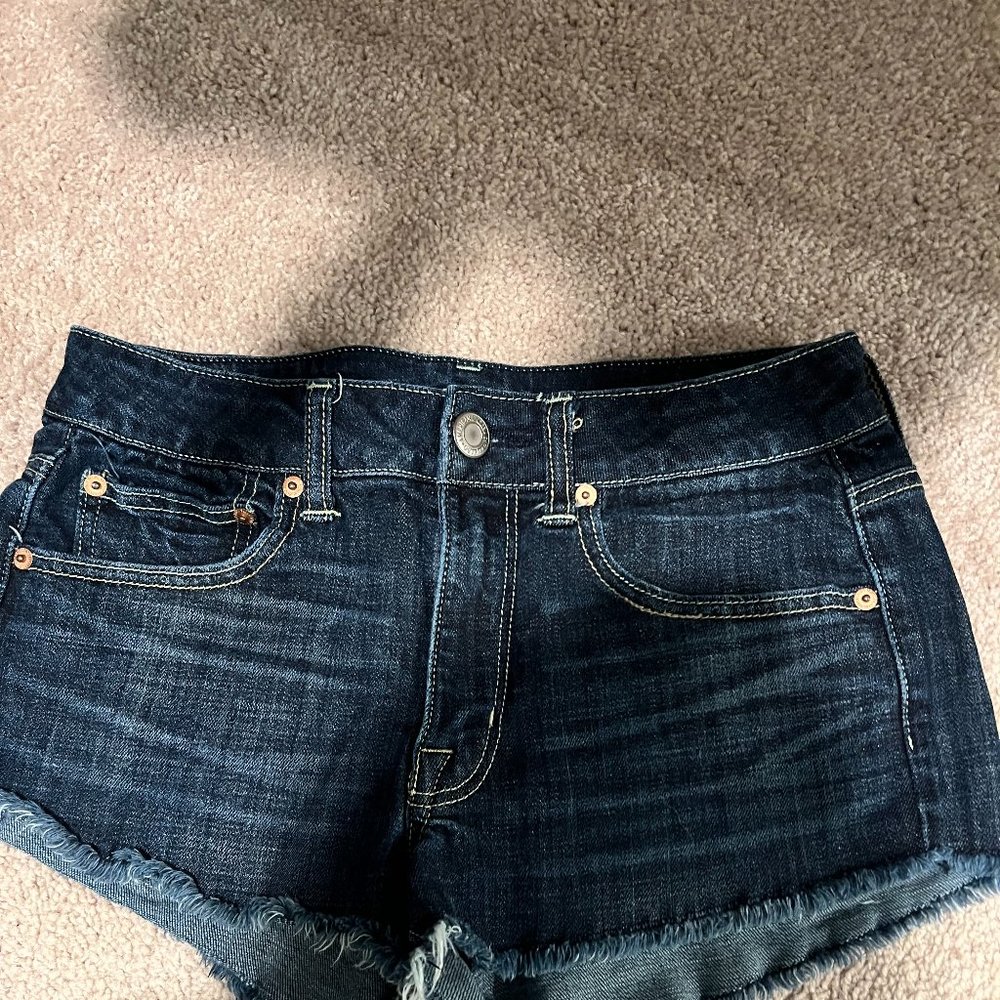 American Eagle Stretch Denim fringe shorts woman SZ 6 NEW